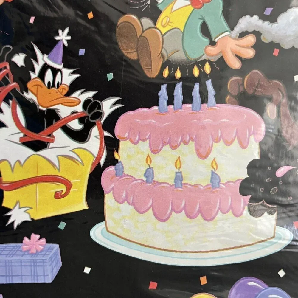 VTG 90s Looney Tunes Bugs Bunny Happy Birthday Gift Wrap NEW 4 1/6 SQ FT Warner